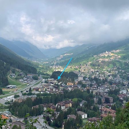 White Rock Ponte Di Legno Exterior foto
